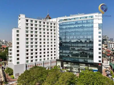 Full exterior view of Horison Tower in Dong Da District, Hanoi.